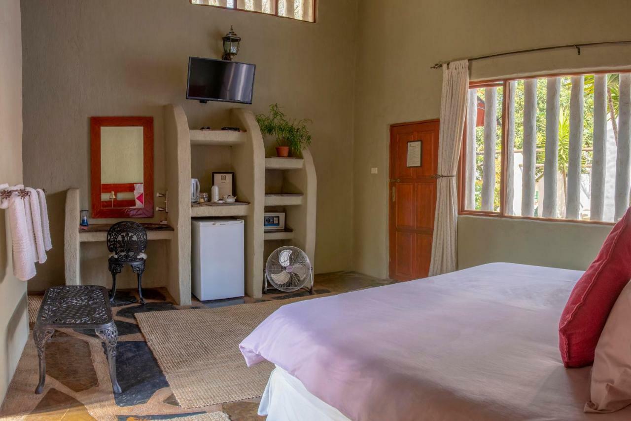 By Bush Telegraph Lodge Johannesburg Exterior photo